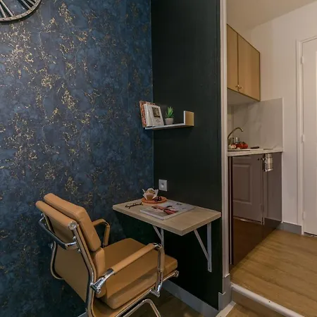 Apartment Ws Opera - Rossini *