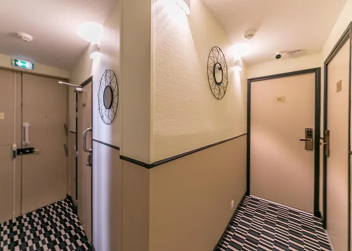 Apartment Ws Opera - Rossini *